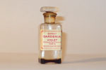 Photo © Les-parfums.info le site Violet - Gardenia - Testeur extrait Photo © Les-parfums.info le site Violet - Gardenia - Testeur extrait