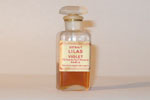 Photo © Les-parfums.info le site Violet - Lilas - Testeur extrait Photo © Les-parfums.info le site Violet - Lilas - Testeur extrait