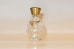 Photo © Les-parfums.info le site Vigny - Heure Intime - Parfum bouchon Laiton Photo © Les-parfums.info le site Vigny - Heure Intime - Parfum bouchon Laiton