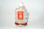 Photo © Les-parfums.info le site Pivert - Cuir de Russie - etiquette rouge hauteur 6.6 cm Photo © Les-parfums.info le site Pivert - Cuir de Russie - etiquette rouge hauteur 6.6 cm