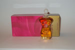 Photo © Les-parfums.info le site Schiaparelli - Shocking You - eau de parfum 5 ml Photo © Les-parfums.info le site Schiaparelli - Shocking You - eau de parfum 5 ml