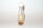 Photo © Les-parfums.info le site Fragonard - Zizanie - 6.3cm Photo © Les-parfums.info le site Fragonard - Zizanie - 6.3cm