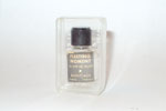 Photo © Les-parfums.info le site Balenciaga - Fleeting Moment La fuite des heures - 1/28 fl oz boite plastique Hauteur 3 cm Photo © Les-parfums.info le site Balenciaga - Fleeting Moment La fuite des heures - 1/28 fl oz boite plastique Hauteur 3 cm