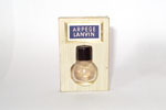 Photo © Les-parfums.info le site Lanvin - Arpège - Petite boule tronqué Photo © Les-parfums.info le site Lanvin - Arpège - Petite boule tronqué