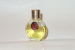 Photo&nbsp;&copy;&nbsp;Les-parfums.info le site Worth - Je reviens - Bouchon siglé Worth paris hauteur 3.6 cm