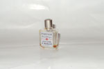 Photo © Les-parfums.info le site Millot - Partner - bouchon metal eau de cologne pour omme hauteur 3.5 cm Photo © Les-parfums.info le site Millot - Partner - bouchon metal eau de cologne pour omme hauteur 3.5 cm