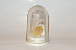 Photo © Les-parfums.info le site Ricci Nina - L'Air du Temps - Dome plastique parfum 3.5 ml sans étiquette en dessous Photo © Les-parfums.info le site Ricci Nina - L'Air du Temps - Dome plastique parfum 3.5 ml sans étiquette en dessous