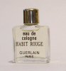 Photo&nbsp;&copy;&nbsp;Les-parfums.info le site Guerlain - Habit Rouge - Bouchon doré 4 ml eau de cologne mod 1978