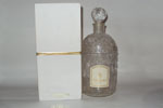 Photo © Les-parfums.info le site Guerlain - Vetiver - Flacon abeille Eau de toilette 500 ml étiquette blanche
