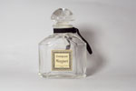Photo © Les-parfums.info le site Guerlain - Muguet - Flacon du parfum bouchon quadrilobé 