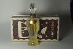 Photo&nbsp;&copy;&nbsp;Les-parfums.info le site Guerlain - Mitsouko - Flacon type Amphore 1955 bouchon tulipe en verre hauteur 11.5 cm drapé givré 15 ml