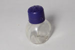 Photo © Les-parfums.info le site Lanvin - Crescendo - Boule tronqué bouchon bleu 1 ml Photo © Les-parfums.info le site Lanvin - Crescendo - Boule tronqué bouchon bleu 1 ml