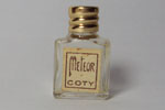 Photo © Les-parfums.info le site Coty - Méteor - Hauteur 2.7 cm bouchon métal Photo © Les-parfums.info le site Coty - Méteor - Hauteur 2.7 cm bouchon métal