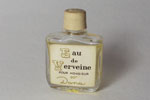 Photo © Les-parfums.info le site Dana - Eau de Vervaine - Pour monsieur 90 ° bouchon cahoutchouc hauteur 3.8 cm Photo © Les-parfums.info le site Dana - Eau de Vervaine - Pour monsieur 90 ° bouchon cahoutchouc hauteur 3.8 cm