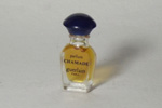 Photo © Les-parfums.info le site Guerlain - Chamade - Parfum 1 ou 2 ml bouchon bleu vissé