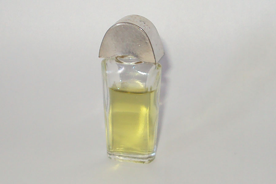 Miniature Marmara de Dana Hauteur 6 cm 