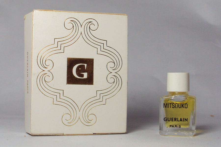 Photo&nbsp;&copy;&nbsp;Mitsouko - Bouchon Blanc clippé