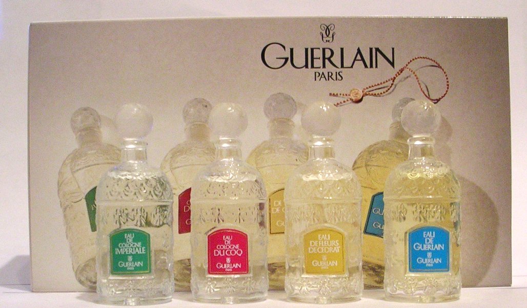 miniature Coffret de Guerlain Réplique des flacons abeille pour eau de Guerlain, Eau de cologne Imperiale, l'eau de Cologne du Coq et  l'eau de fleurs de Cedrat 4 x 7.5 ml  