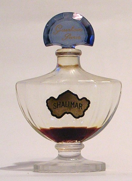 Flacon Shalimar de Guerlain Flacon Chauve Souris Ht 9.9 cm pied étroit Parfum 