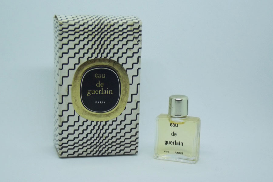 miniature Eau de Guerlain de Guerlain Bouchon doré 4 ml mod 1980 