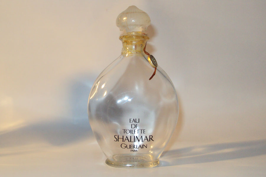 Flacon L'Heure Bleue de Guerlain  Flacon Goutte bouchon en patte de verre étanchéité plastique 100 ml 