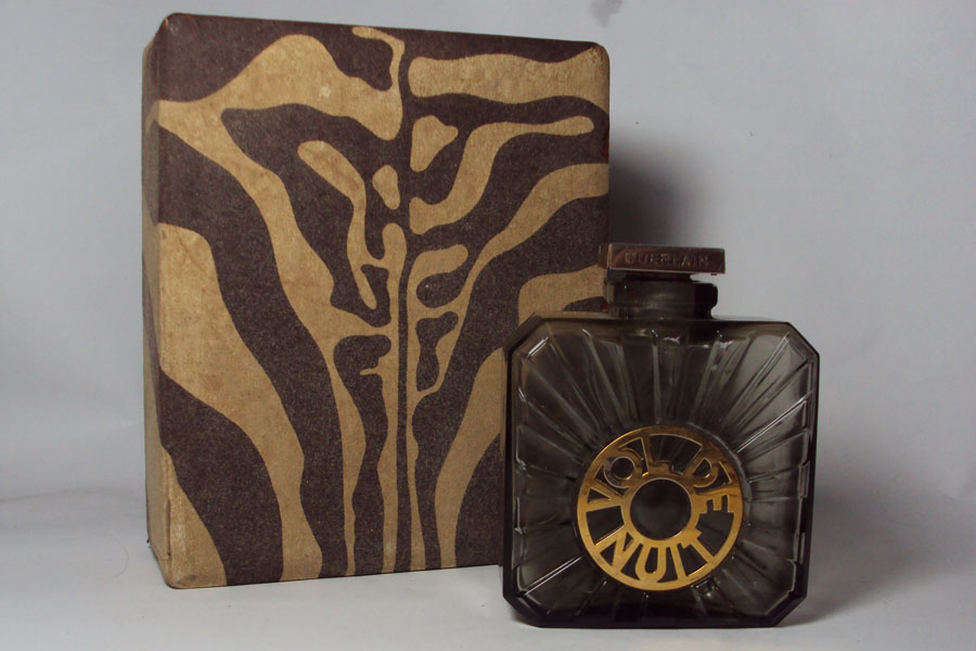 Flacon Vol de nuit de Guerlain Flacon du parfum Hauteur 8.7 cm 