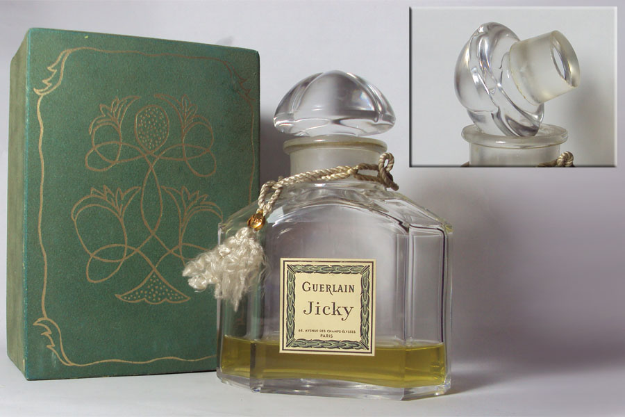 Flacon Jicky de Guerlain Flacon du parfum bouchon quadrilobé  250 ml bouchon émeri ht 13.8 cm 