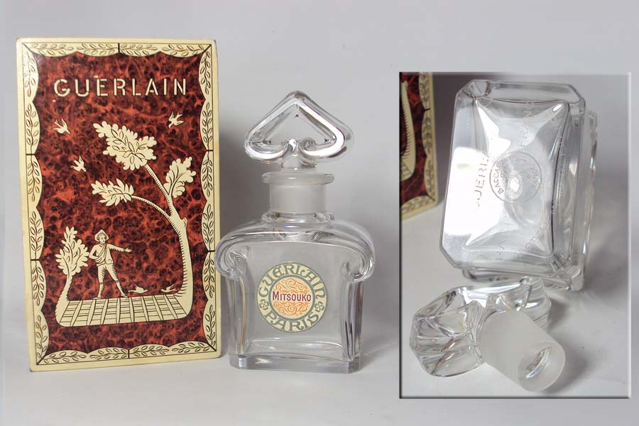 Flacon Mitsouko de Guerlain  Flacon du parfum dit flacon bouchon coeur Hauteur 10.5 cm en cristal de Baccarat bouchon en cristal émerisé 