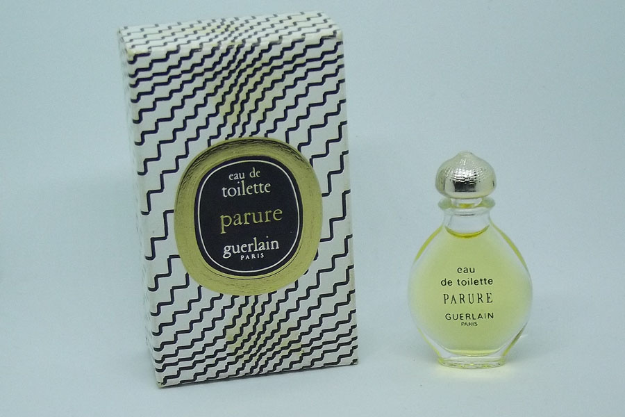 Photo&nbsp;&copy;&nbsp;Parure - Goutte G2 bouchon pastique doré