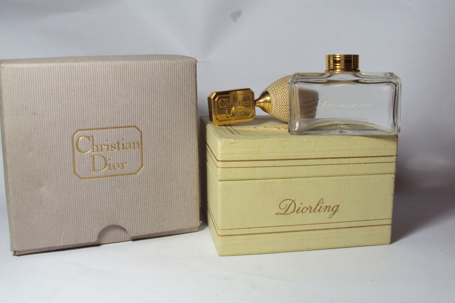 Flacon Diorissimo de Dior Flacon de voyage avec son système de Vapo en cristal 
