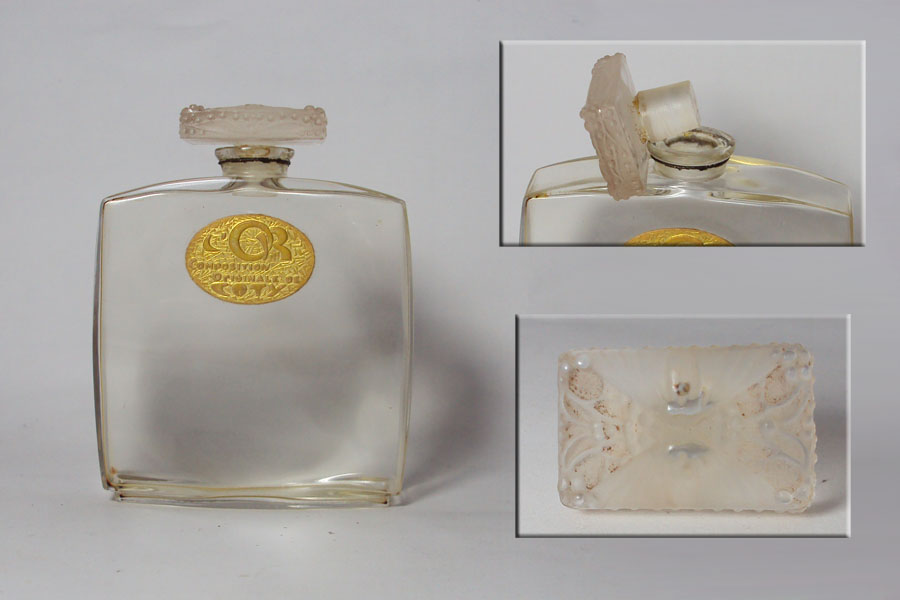 Flacon L'Or de Coty Flacon en crista bouchon émei  decor d'abeille sur le bouchon hauteur 8.3 cm  