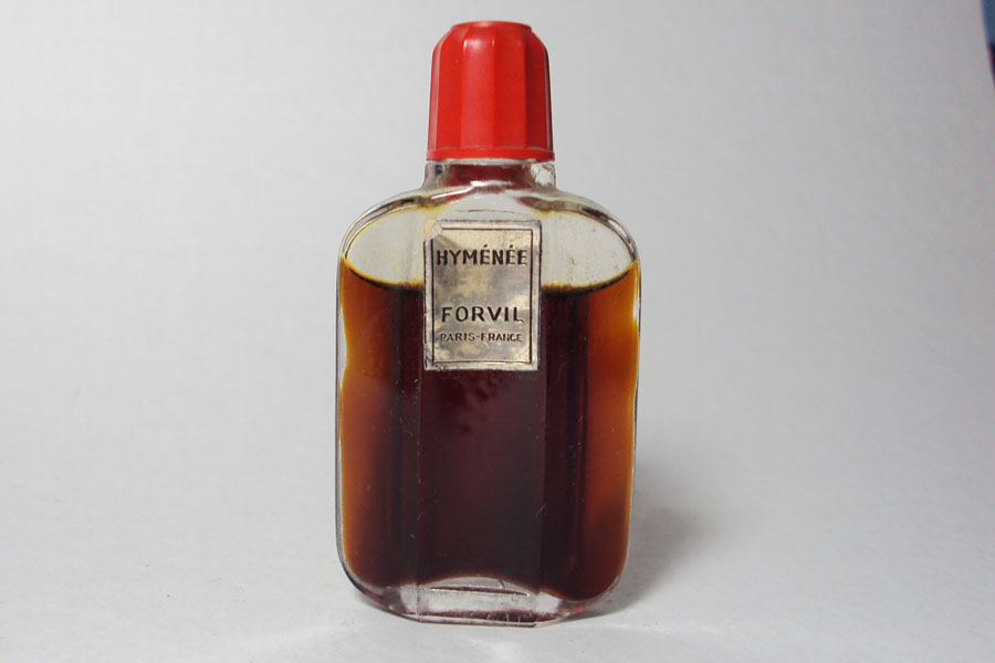 Miniature Hyménée de Forvil hauteur 6 cm 