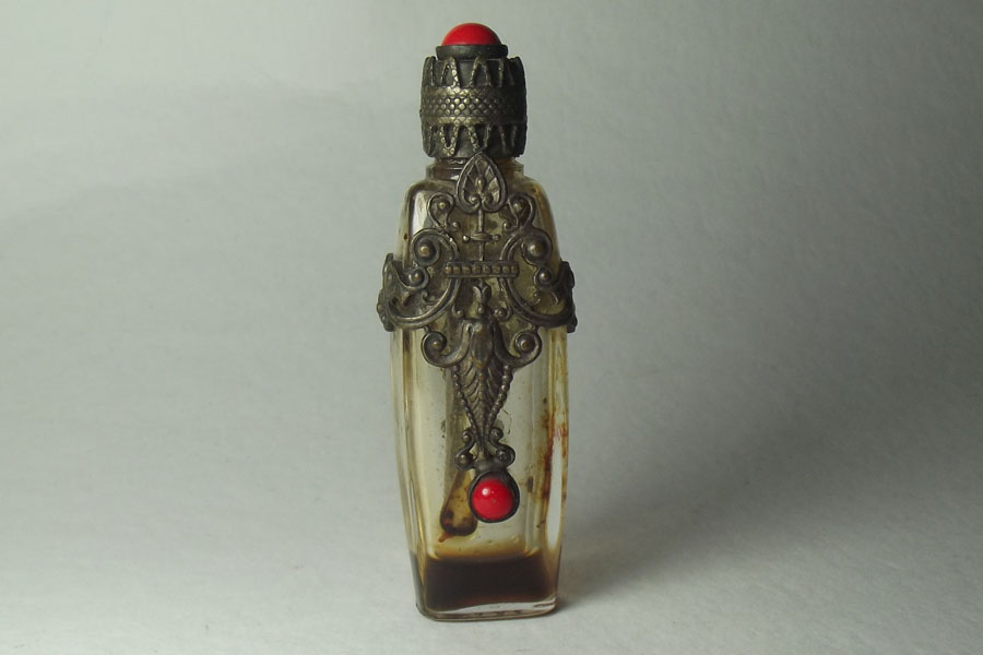 Flacon Divers de Divers Hauteur 6.6 cm flacon en verre decors en métal 